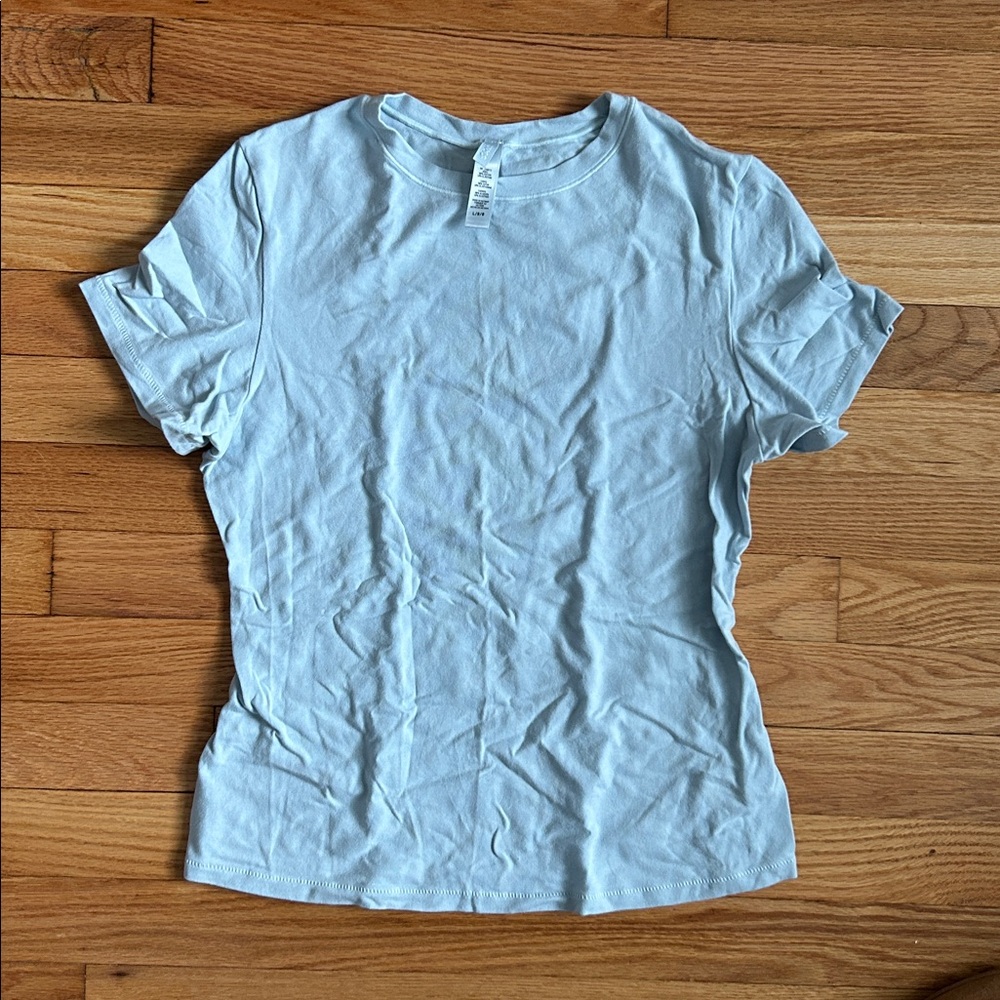 Skims Size L Light Blue Crew Neck T-Shirt